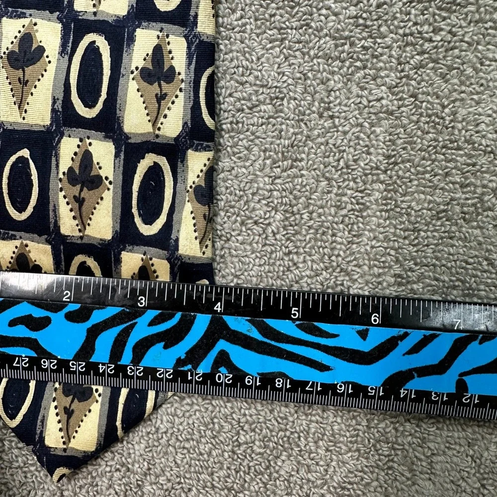 Au Masculin Watson Brothers Silk Tie Navy Blue Tan Geometric Floral Made Canada